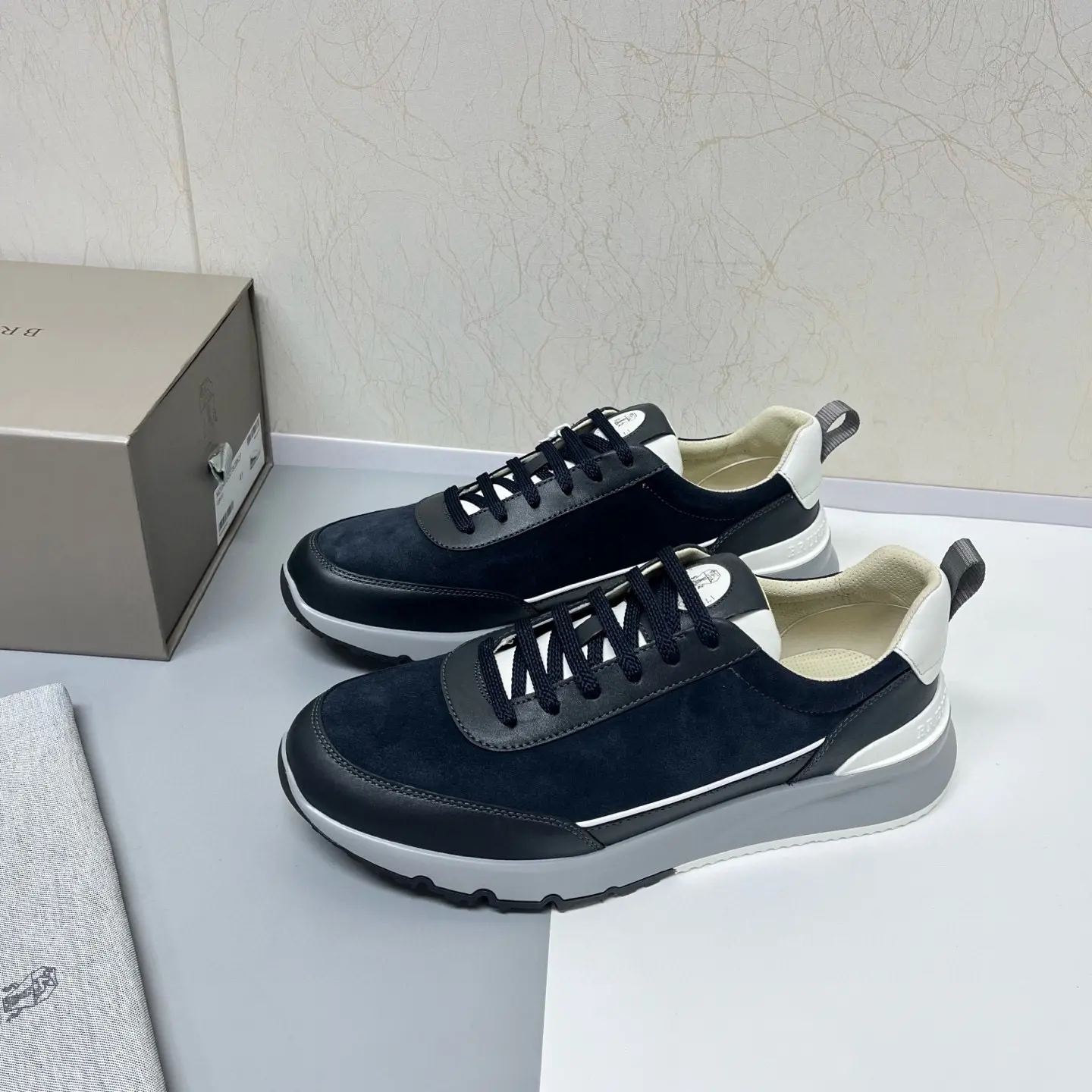 Brunello Cucinelli, a world-class Italian luxury brand sport shoes sneakers 3 Brunello Cucinelli, a world-class Italian luxury brand sport shoes sneakers (3)