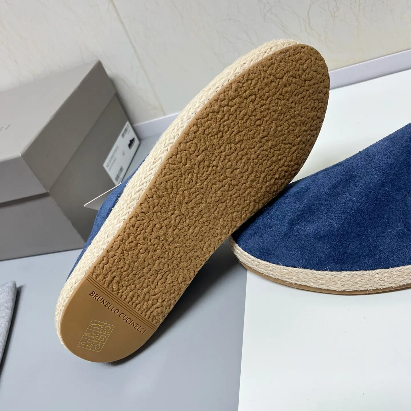 Brunello Cucinelli slip-on elk suede casual sneakers 28 Brunello Cucinelli slip-on elk suede casual sneakers (28)