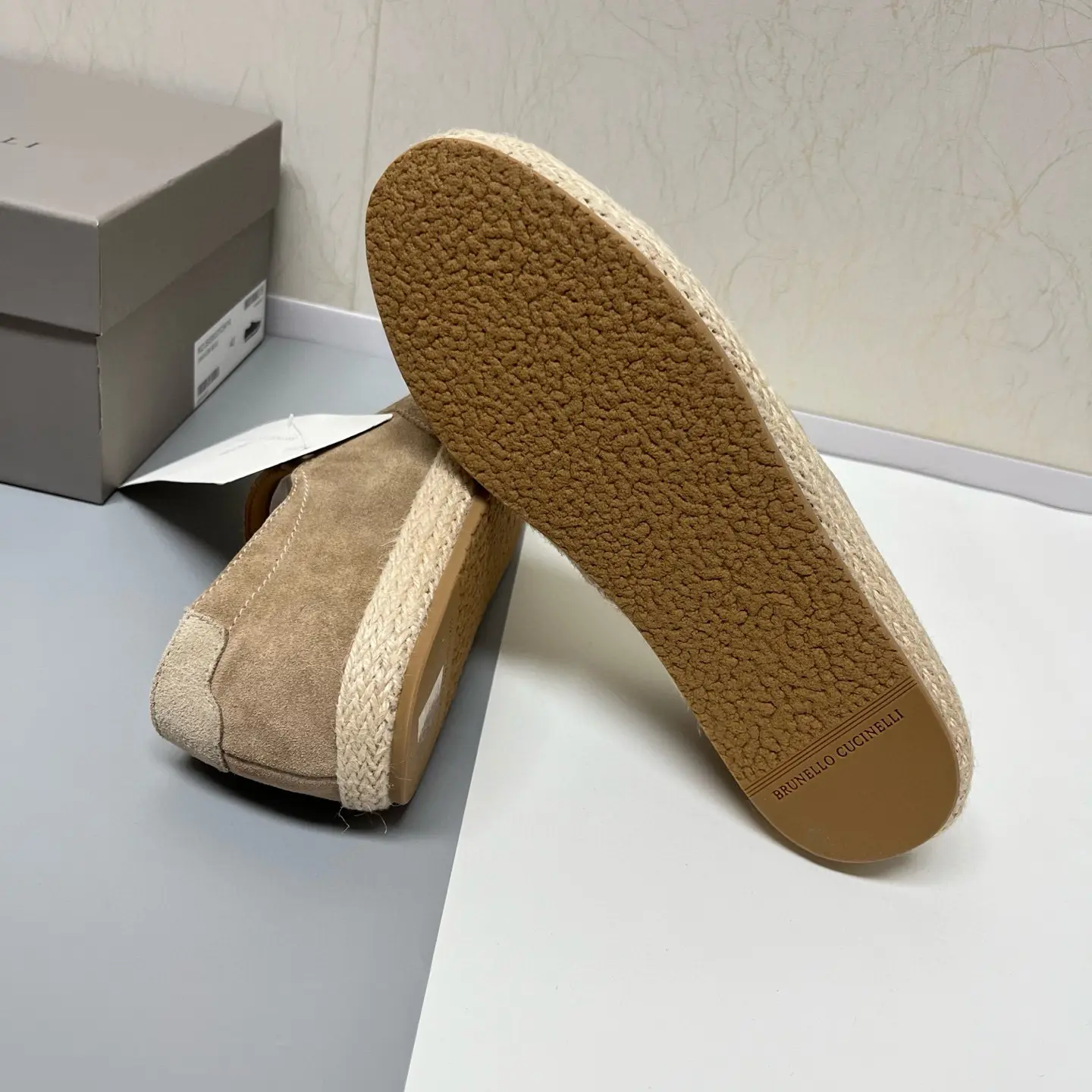 Brunello Cucinelli slip-on elk suede casual sneakers 37 Brunello Cucinelli slip-on elk suede casual sneakers (37)