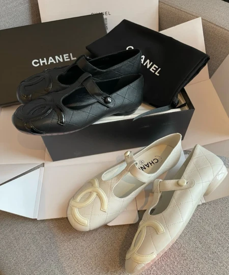 𝗖𝗛𝗔𝗡E𝗟𝟐𝟎𝟐𝟓 Used Kangpeng 𝗧-strap Large CC 𝐥𝐨𝐠𝐨 Mary Jane Shoes (1)
