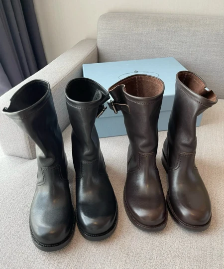 Limited-edition retro modern Prada cowhide ankle boots with heels (2)