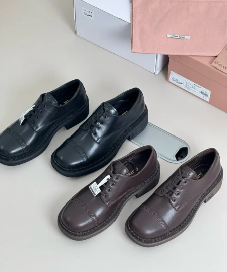 MiuMiu's new lace-up deep-cut loafers (3)