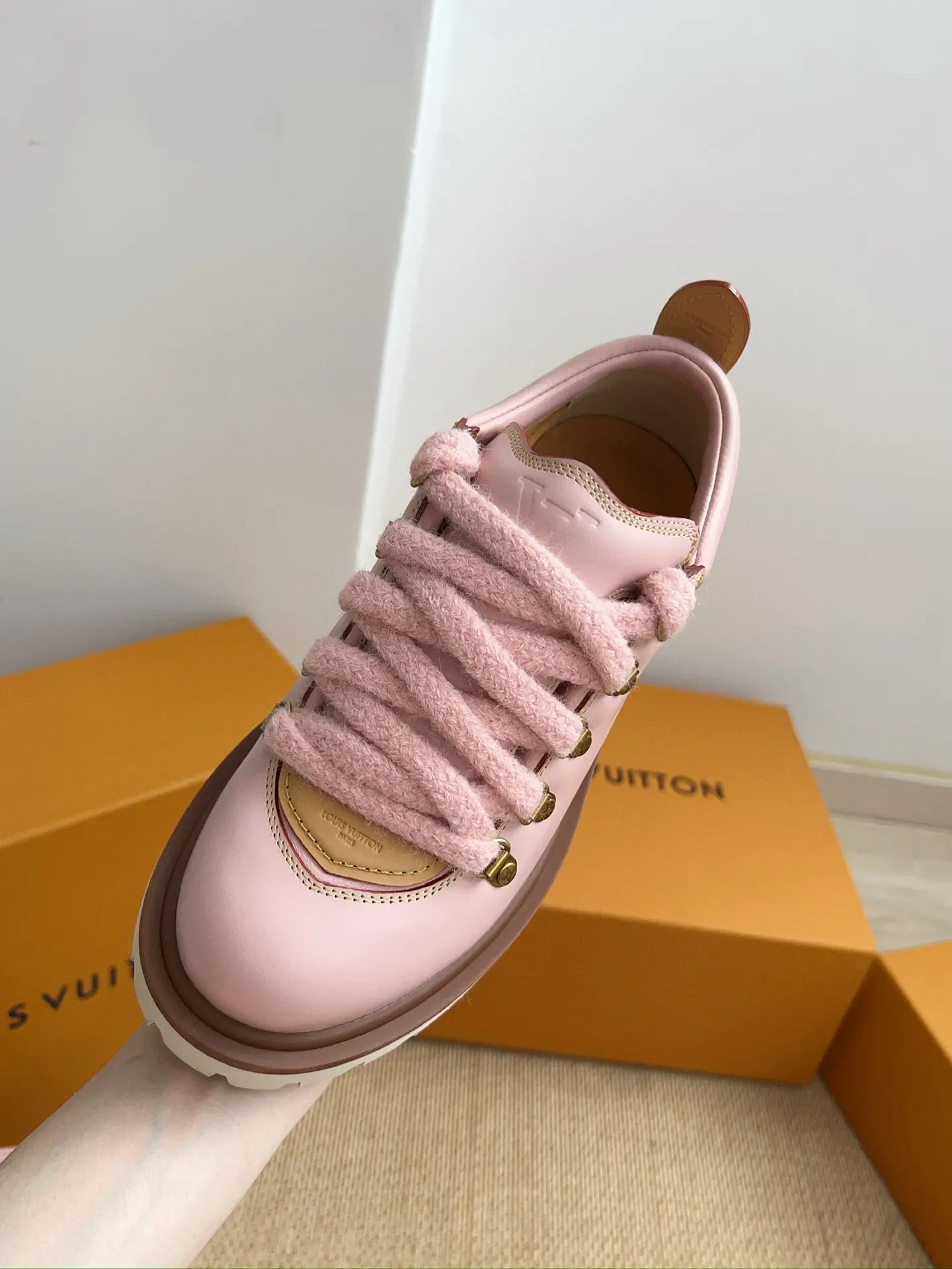 New LV/Louis Vuitton REMIX Big Toe Lace-Up Platform Loafers 17 New LVLouis Vuitton REMIX Big Toe Lace-Up Platform Loafers (17)