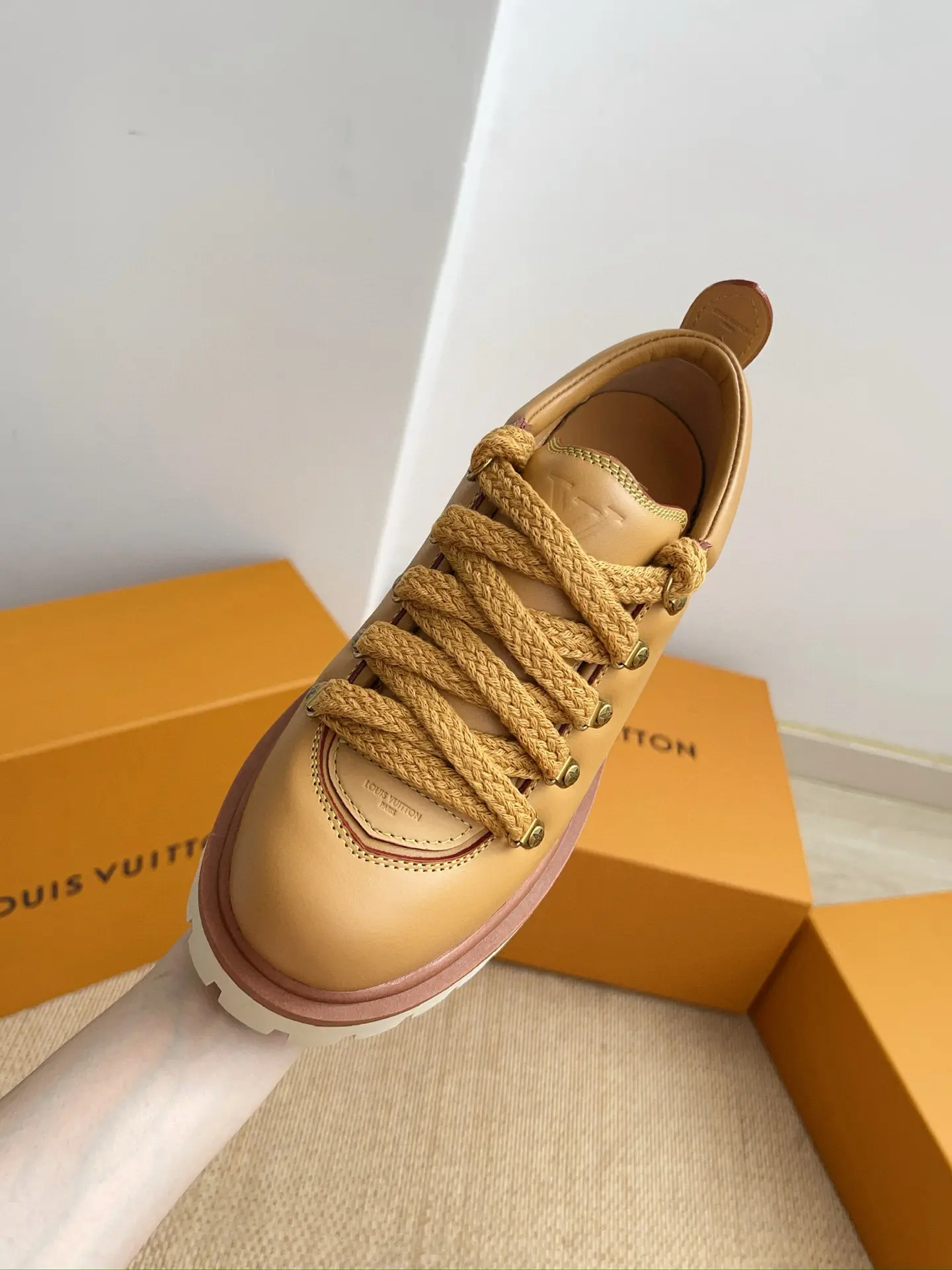 New LV/Louis Vuitton REMIX Big Toe Lace-Up Platform Loafers 35 New LVLouis Vuitton REMIX Big Toe Lace-Up Platform Loafers (35)