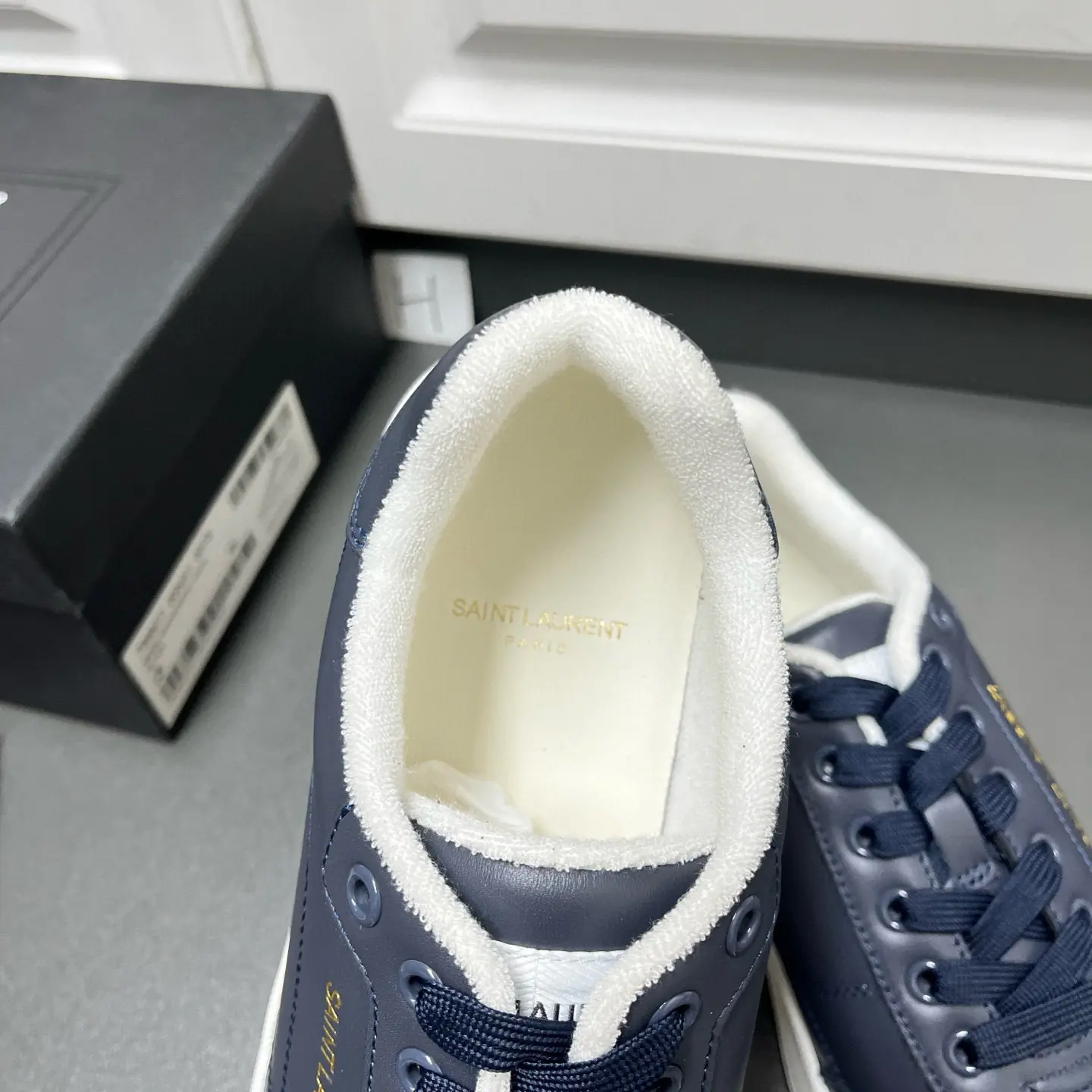 New SAINT LAURENT low-top lace-up sneakers 13 New SAINT LAURENT low-top lace-up sneakers (13)