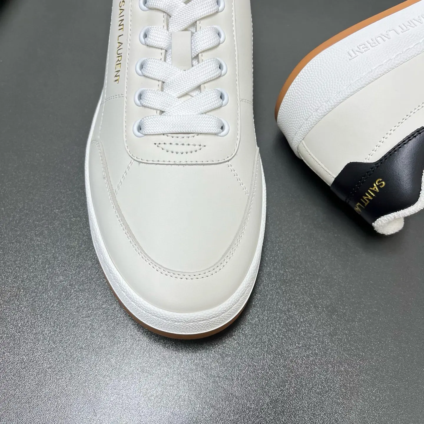 New SAINT LAURENT low-top lace-up sneakers 27 New SAINT LAURENT low-top lace-up sneakers (27)