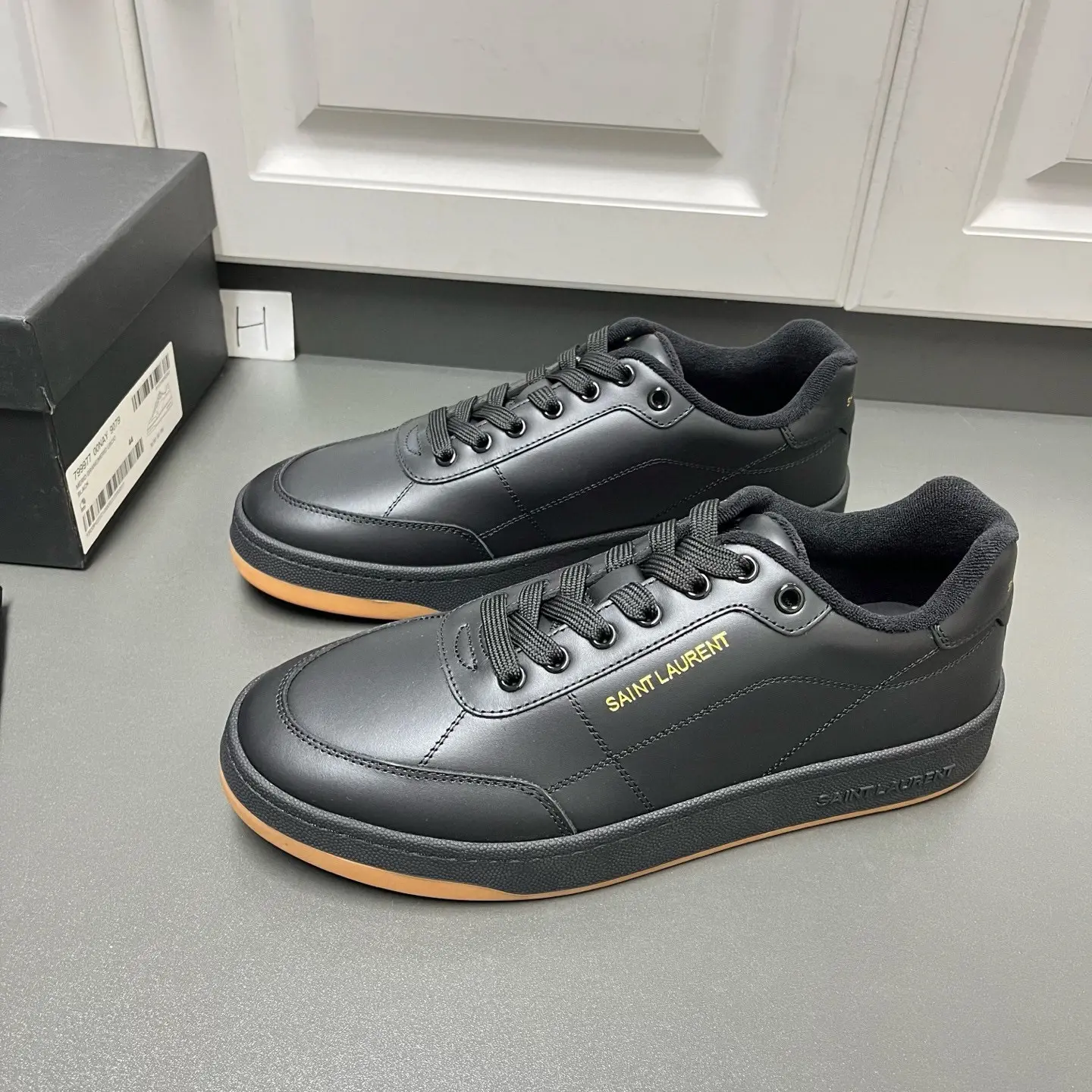 New SAINT LAURENT low-top lace-up sneakers 3 New SAINT LAURENT low-top lace-up sneakers (3)