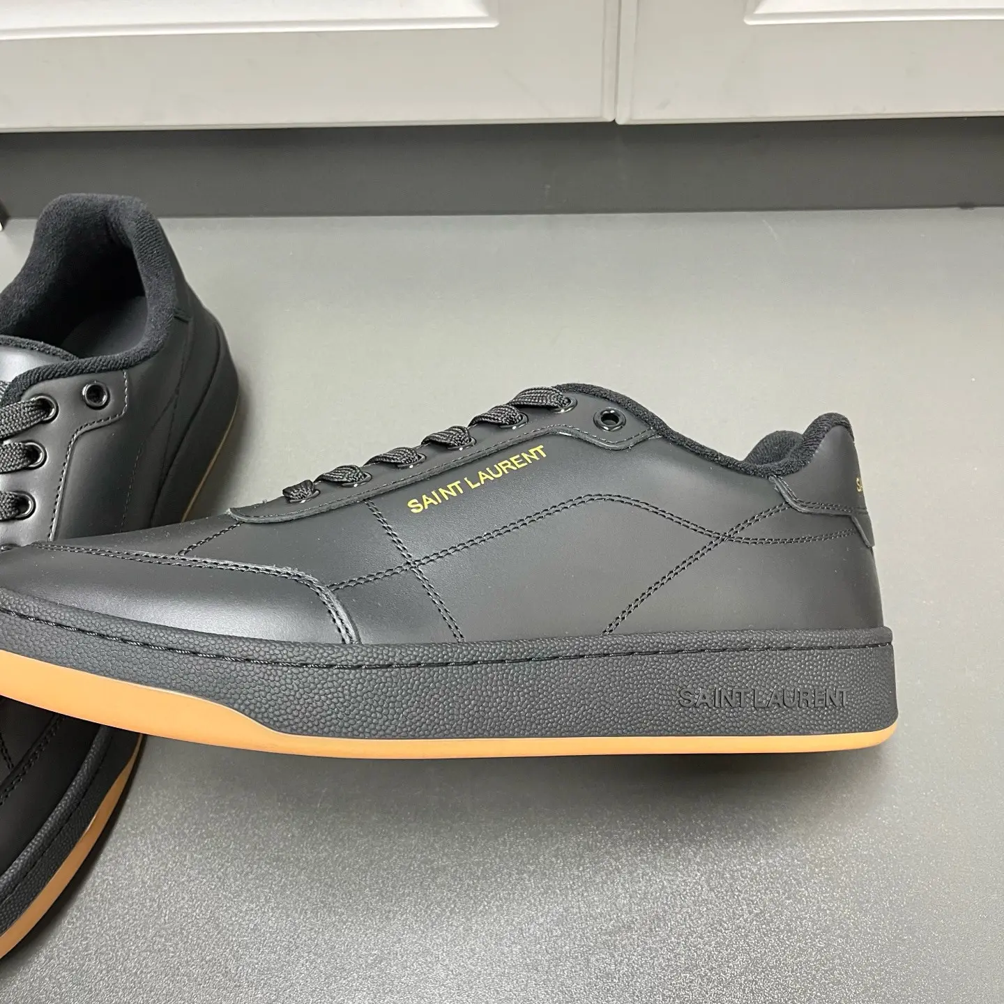 New SAINT LAURENT low-top lace-up sneakers 4 New SAINT LAURENT low-top lace-up sneakers (4)