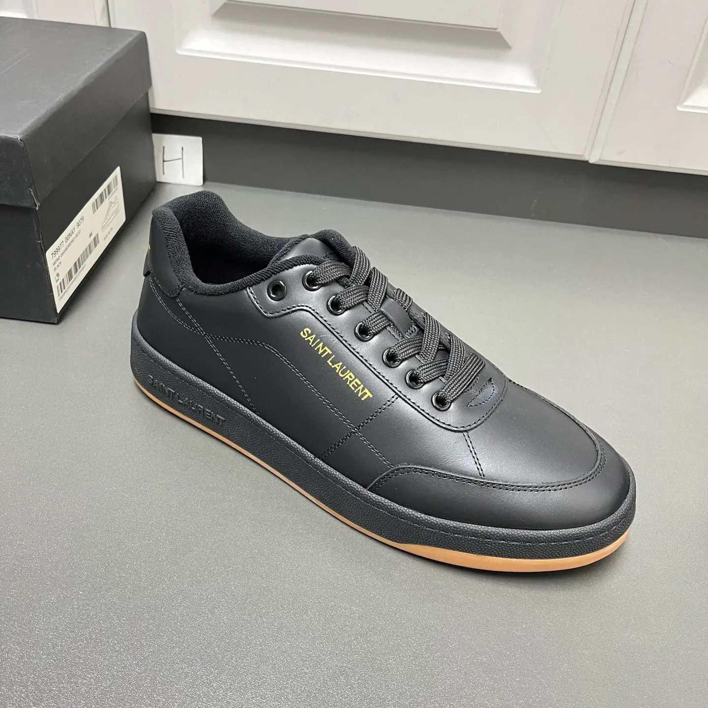 New SAINT LAURENT low-top lace-up sneakers 6 New SAINT LAURENT low-top lace-up sneakers (6)