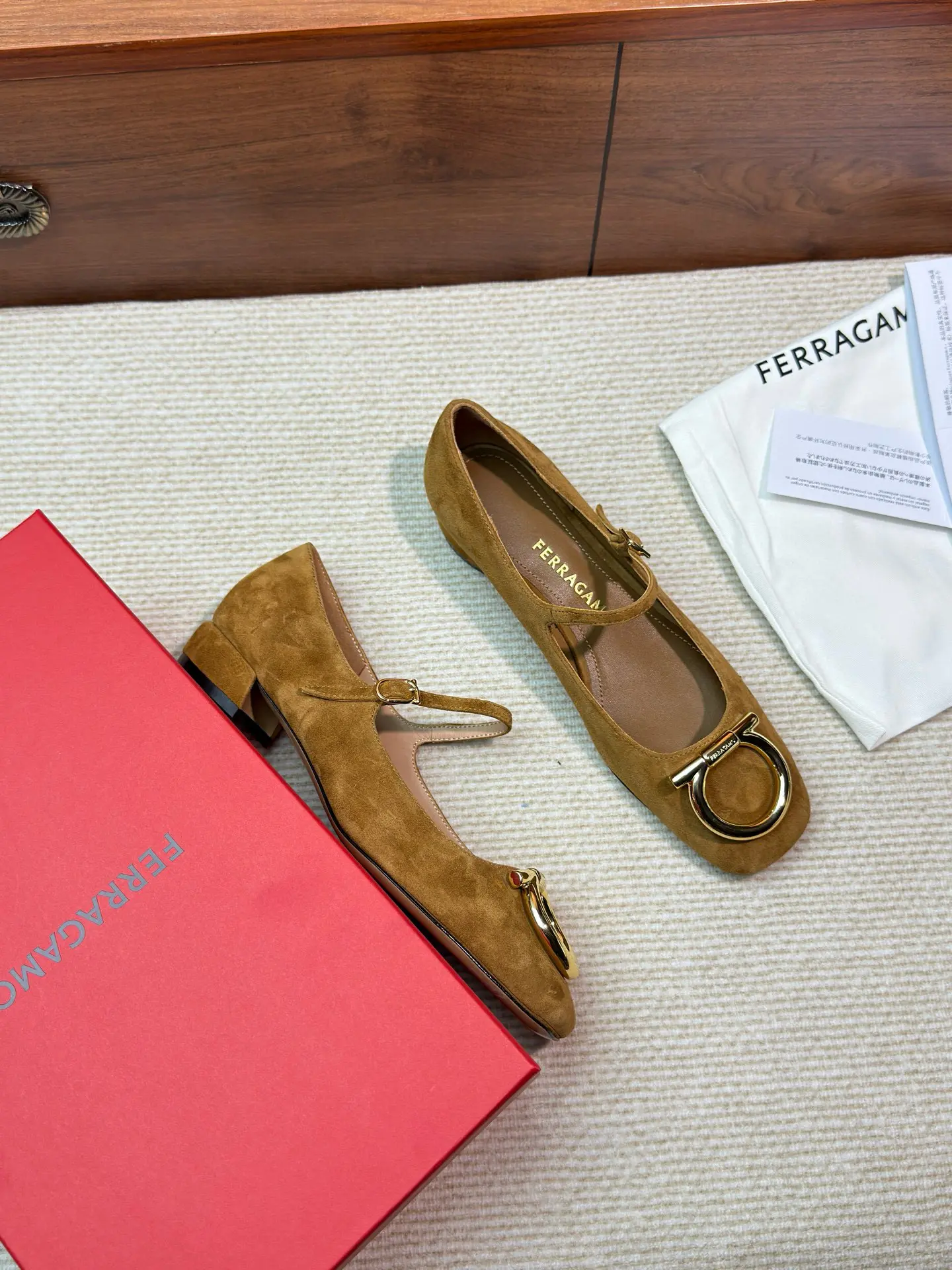 SF Ferragamo Gancini Women's Mary Jane Shoes 23 SF Ferragamo Gancini Women's Mary Jane Shoes (23)