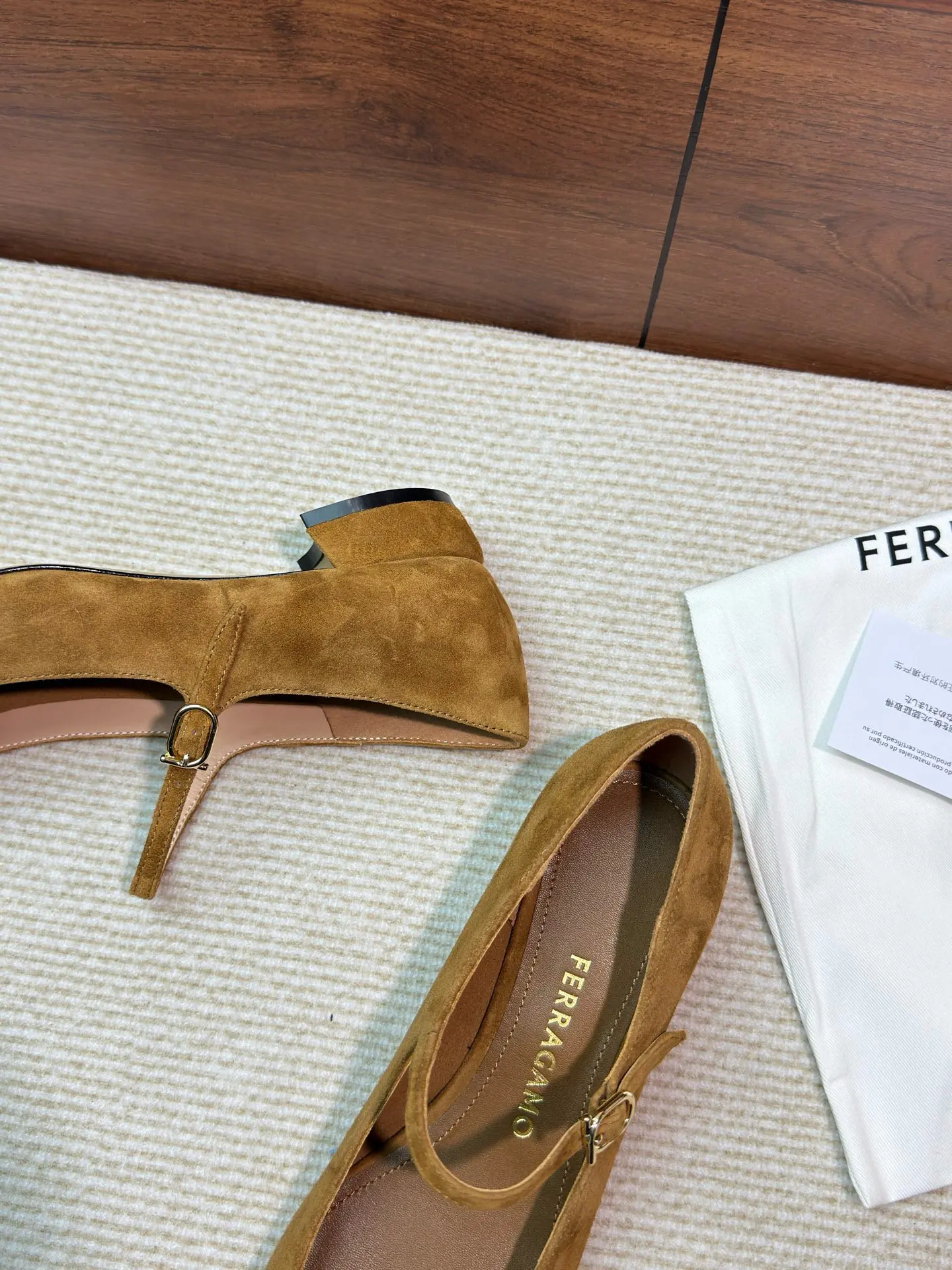 SF Ferragamo Gancini Women's Mary Jane Shoes 24 SF Ferragamo Gancini Women's Mary Jane Shoes (24)