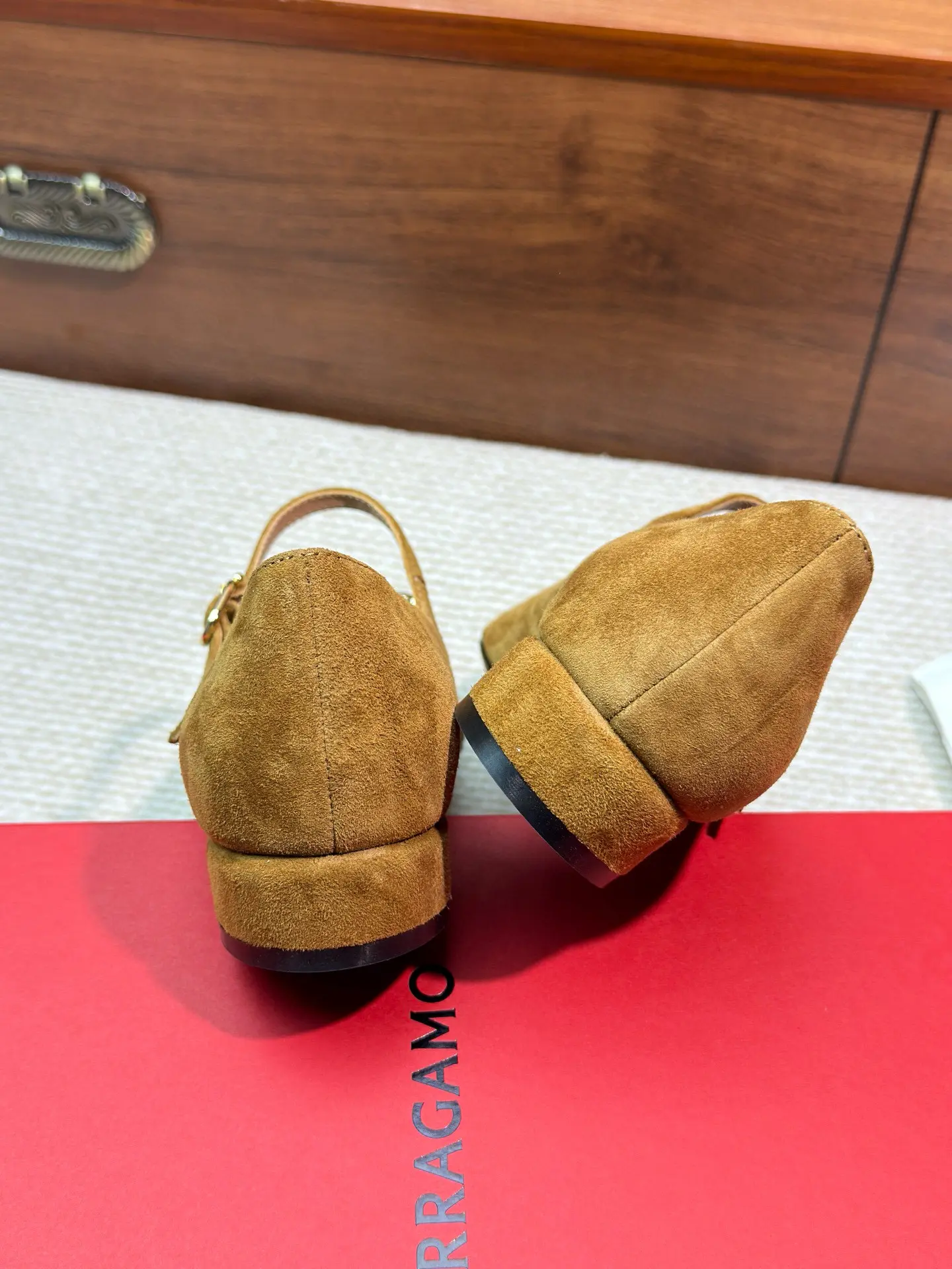 SF Ferragamo Gancini Women's Mary Jane Shoes 26 SF Ferragamo Gancini Women's Mary Jane Shoes (26)