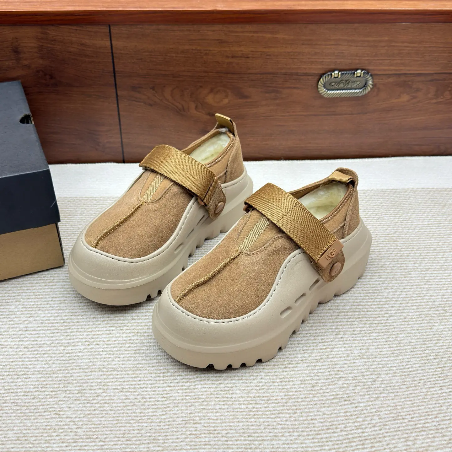 UGG slip-on snow boots factory wholesale 26 UGG slip-on snow boots factory wholesale (26)