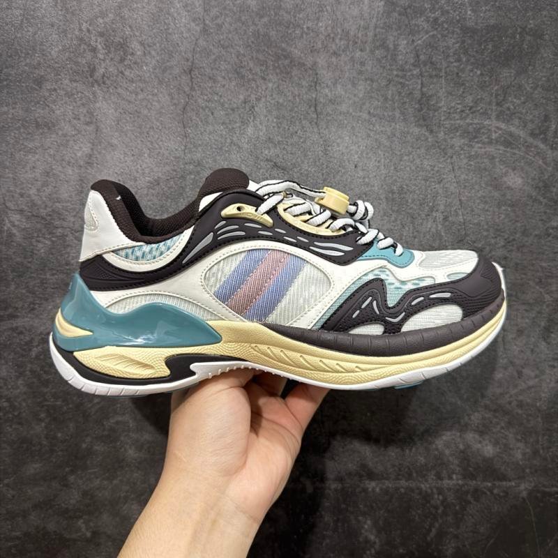 GUCCI Gucci Leather Round Toe Low Top Casual Sneakers with Drawstring