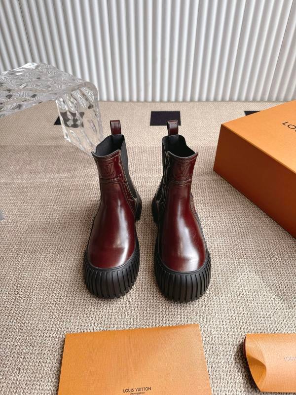 LV Louis Vuitton RUBY flat Chelsea boots