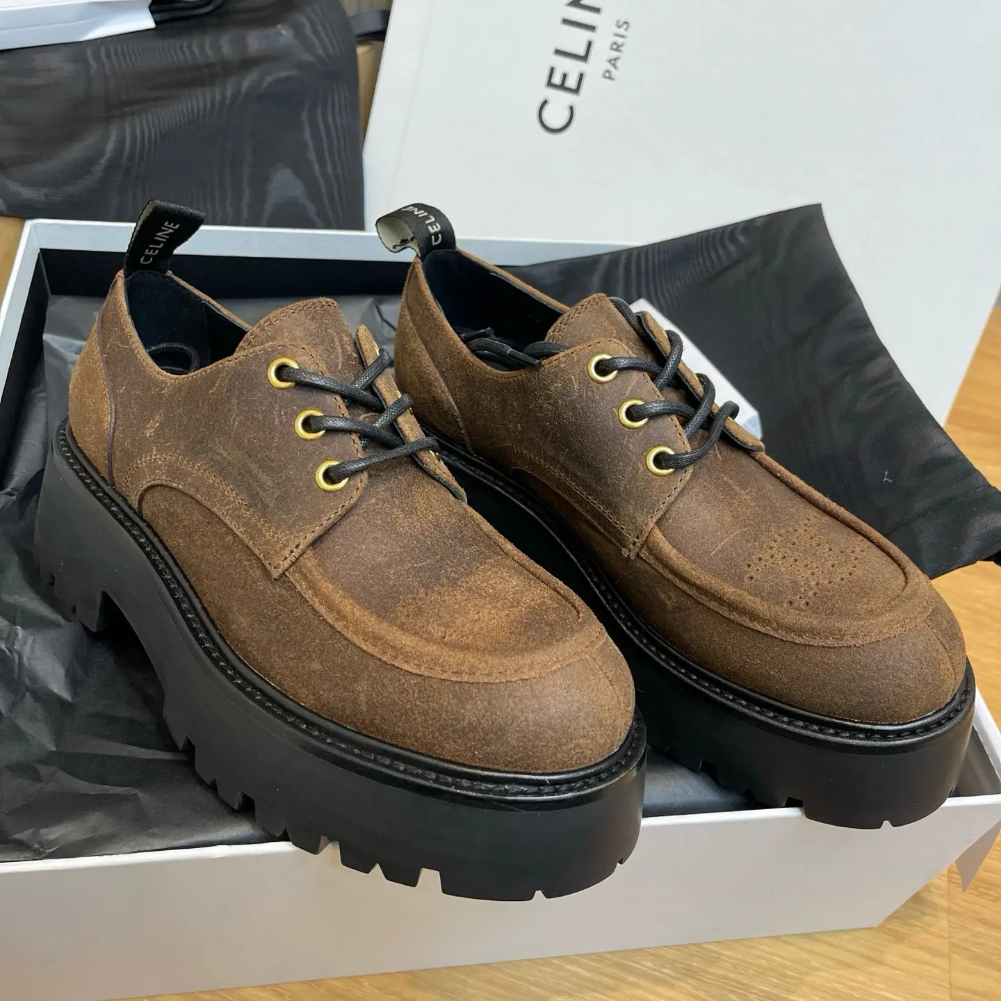 CELINE Autumn New Retro Modern Derby Shoes 6 CELINE Autumn New Retro Modern Derby Shoes (6)