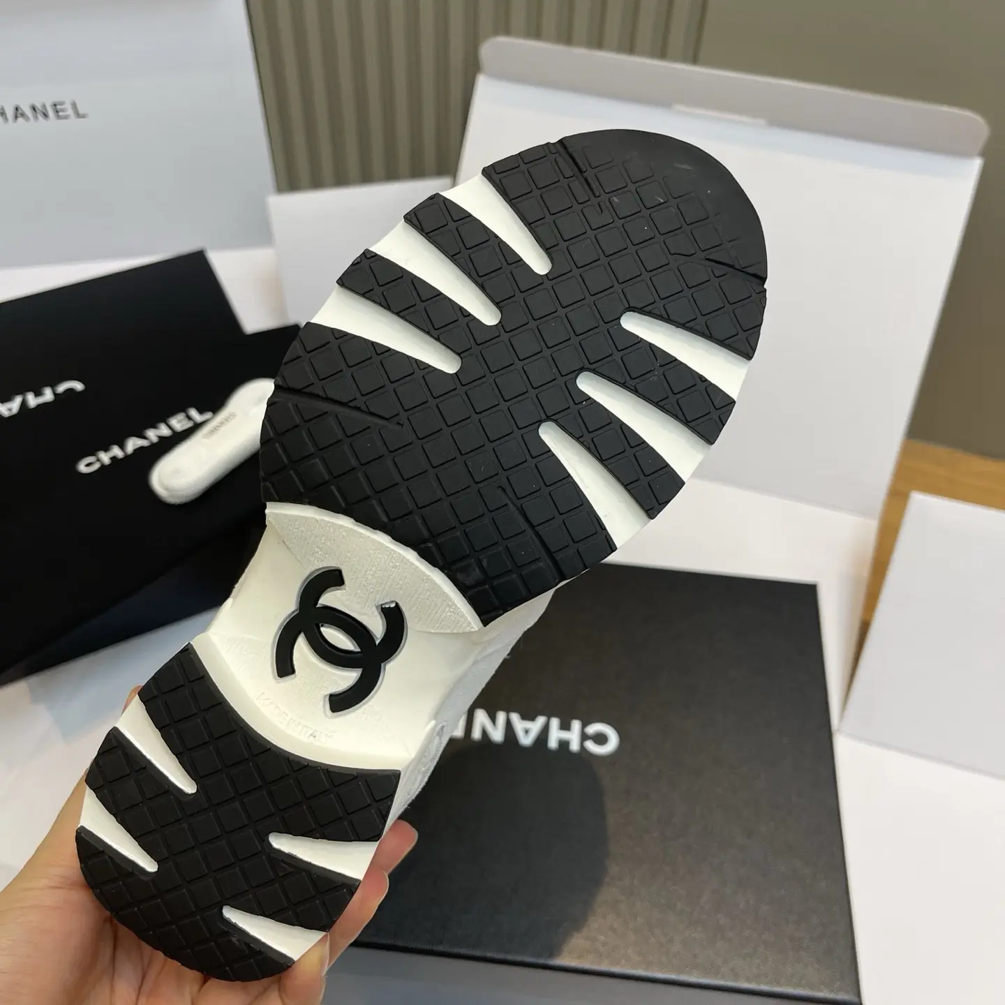 Chanel Low-Heeled Sneakers 12 Chanel Low-Heeled Sneakers (12)