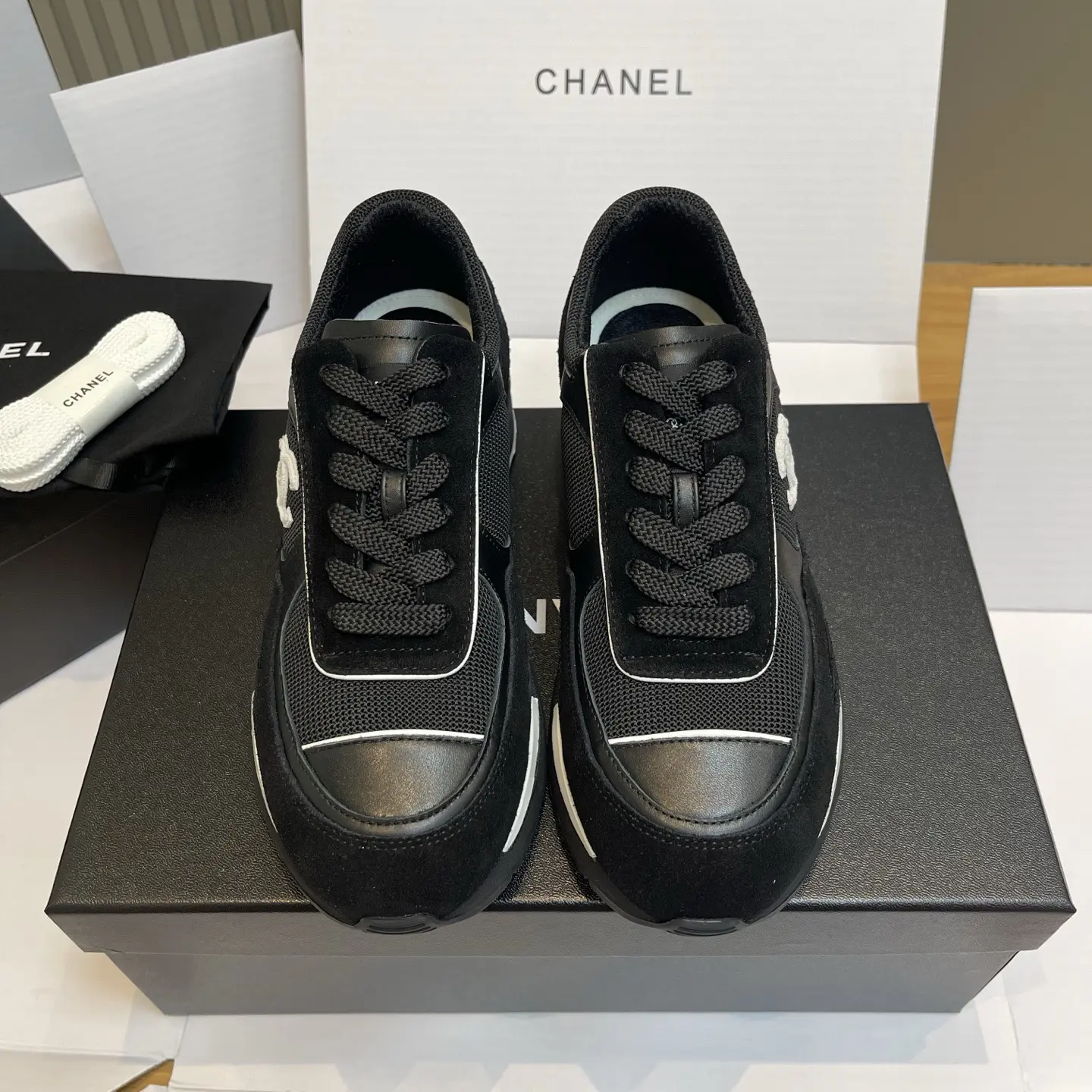 Chanel Low-Heeled Sneakers 13 Chanel Low-Heeled Sneakers (13)