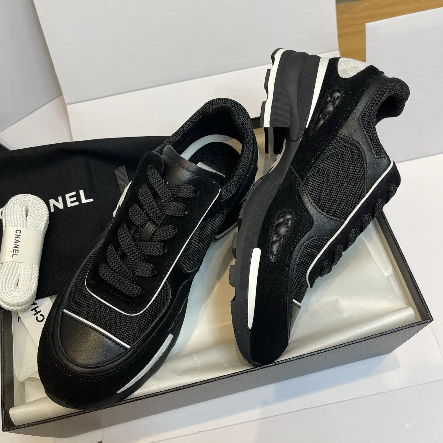 Chanel Low-Heeled Sneakers 17 Chanel Low-Heeled Sneakers (17)