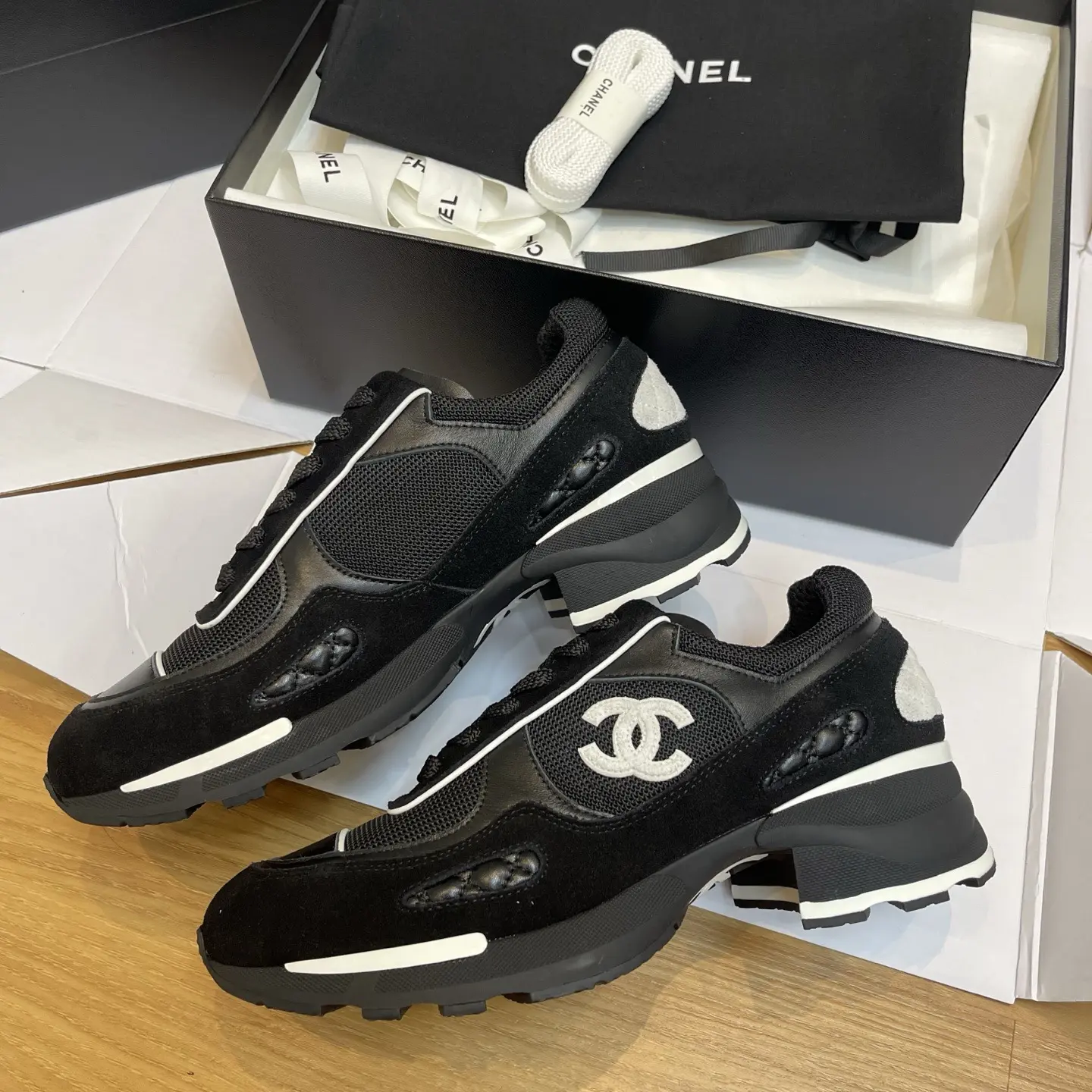 Chanel Low-Heeled Sneakers 18 Chanel Low-Heeled Sneakers (18)