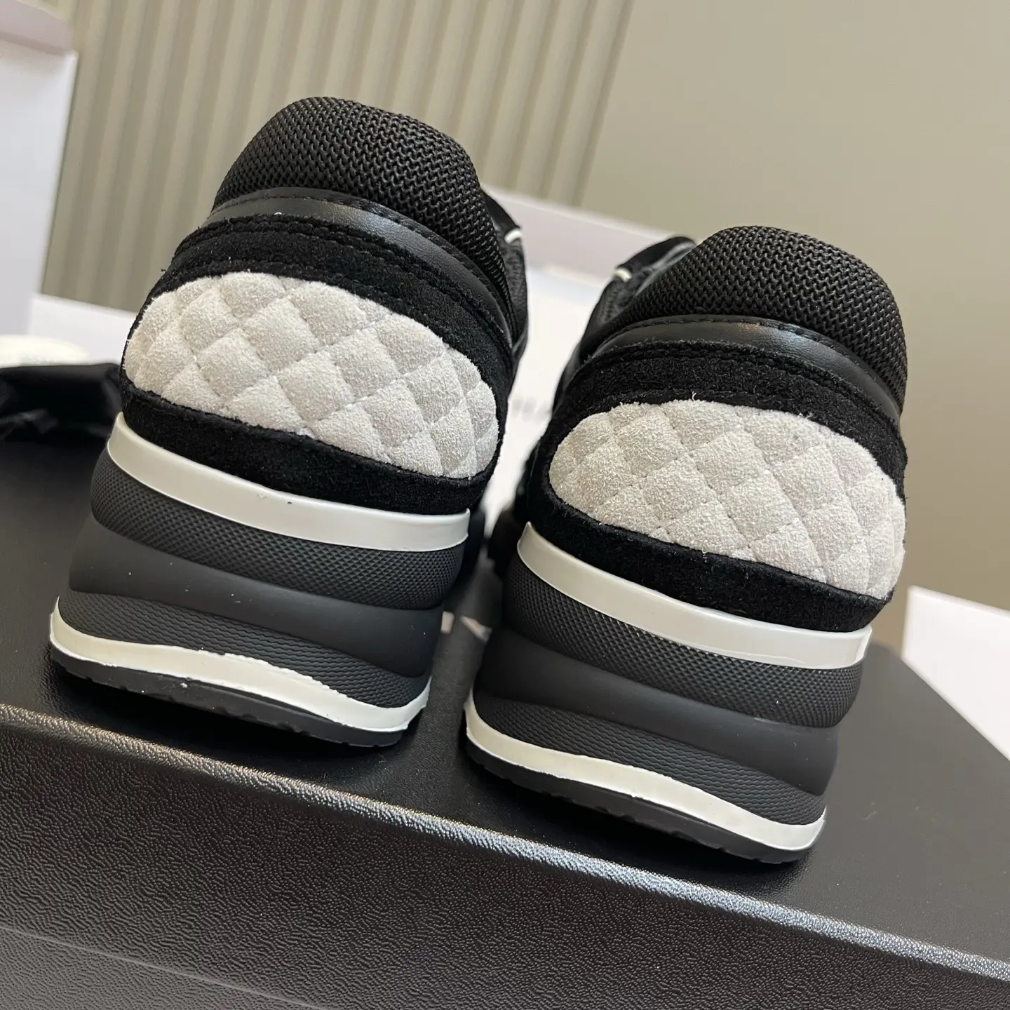 Chanel Low-Heeled Sneakers 20 Chanel Low-Heeled Sneakers (20)