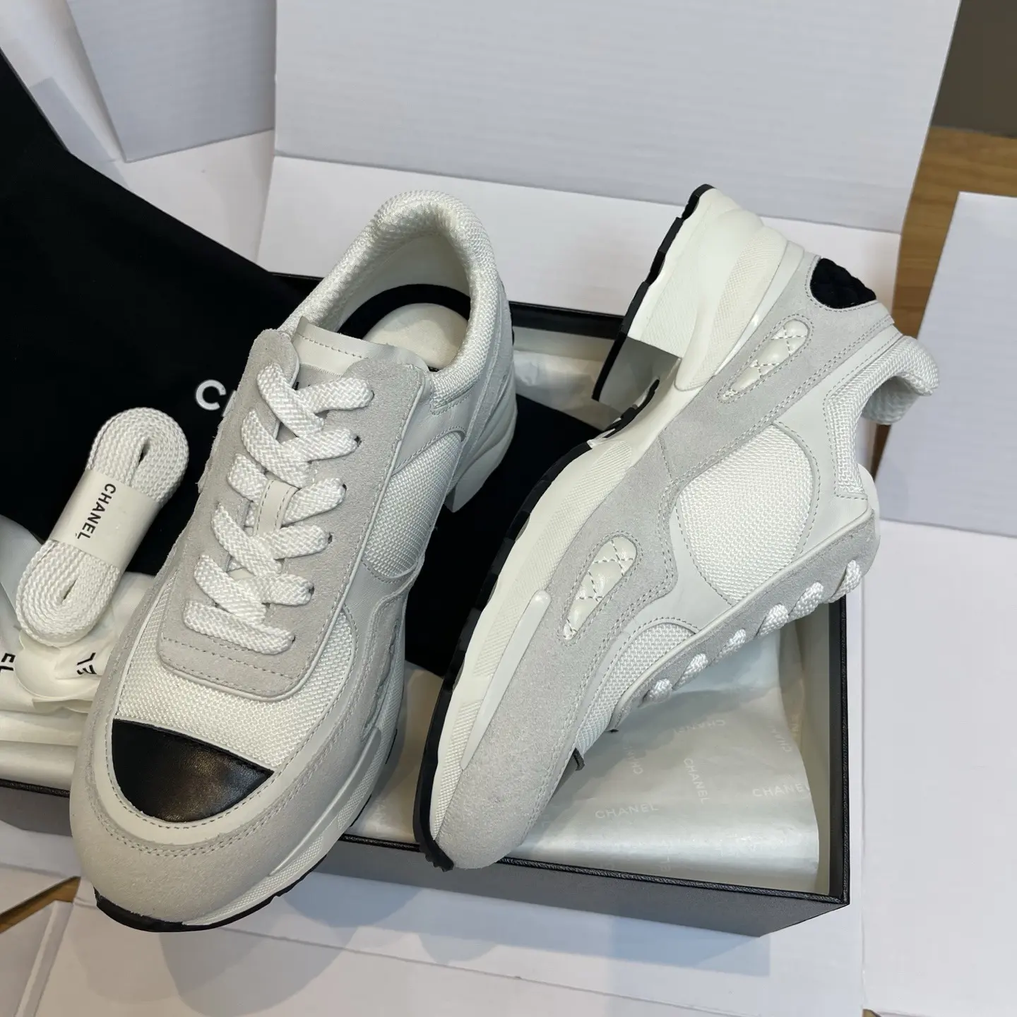 Chanel Low-Heeled Sneakers 8 Chanel Low-Heeled Sneakers (8)