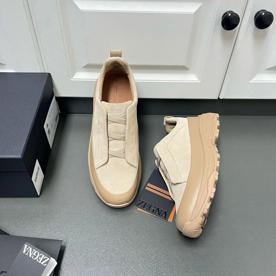 New ZEGNA Men's Triple Stitch™ Monte Luxury Casual Shoes in Suede 11 New ZEGNA Men's Triple Stitch™ Monte Luxury Casual Shoes in Suede (11)