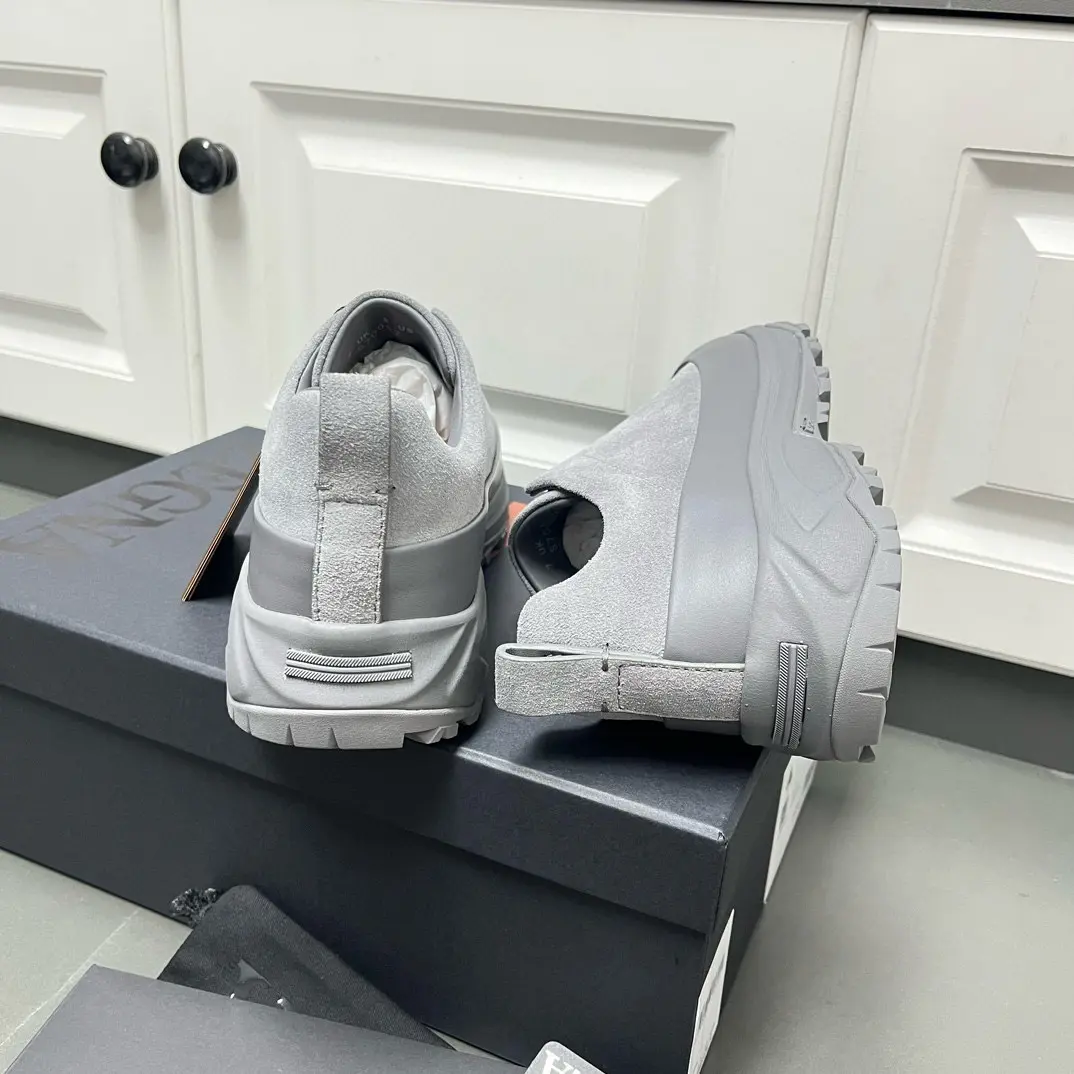 New ZEGNA Men's Triple Stitch™ Monte Luxury Casual Shoes in Suede 7 New ZEGNA Men's Triple Stitch™ Monte Luxury Casual Shoes in Suede (7)