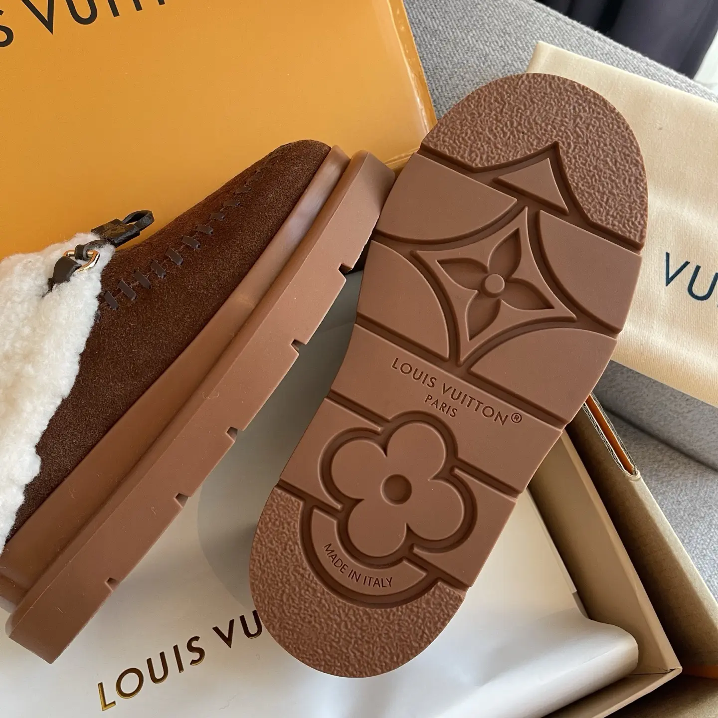 LV Ski's new wool flip-flops 12 LV Ski's new wool flip-flops (12)