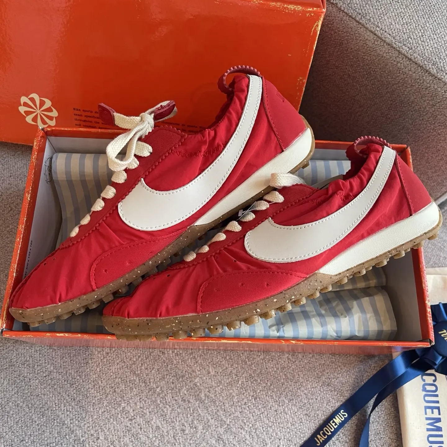 Nike Moon Shoe x Jacquemus collaboration casual shoes 17 Nike Moon Shoe x Jacquemus collaboration casual shoes (17)