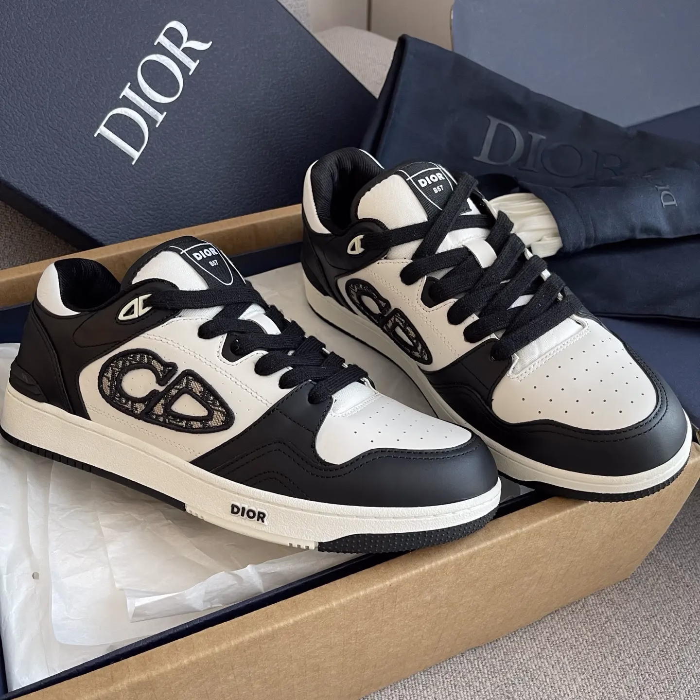 Reseller Grade Dior B57 Dribble Men's Low-Top Sneakers 24 Reseller Grade Dior B57 Dribble Men's Low-Top Sneakers (24)