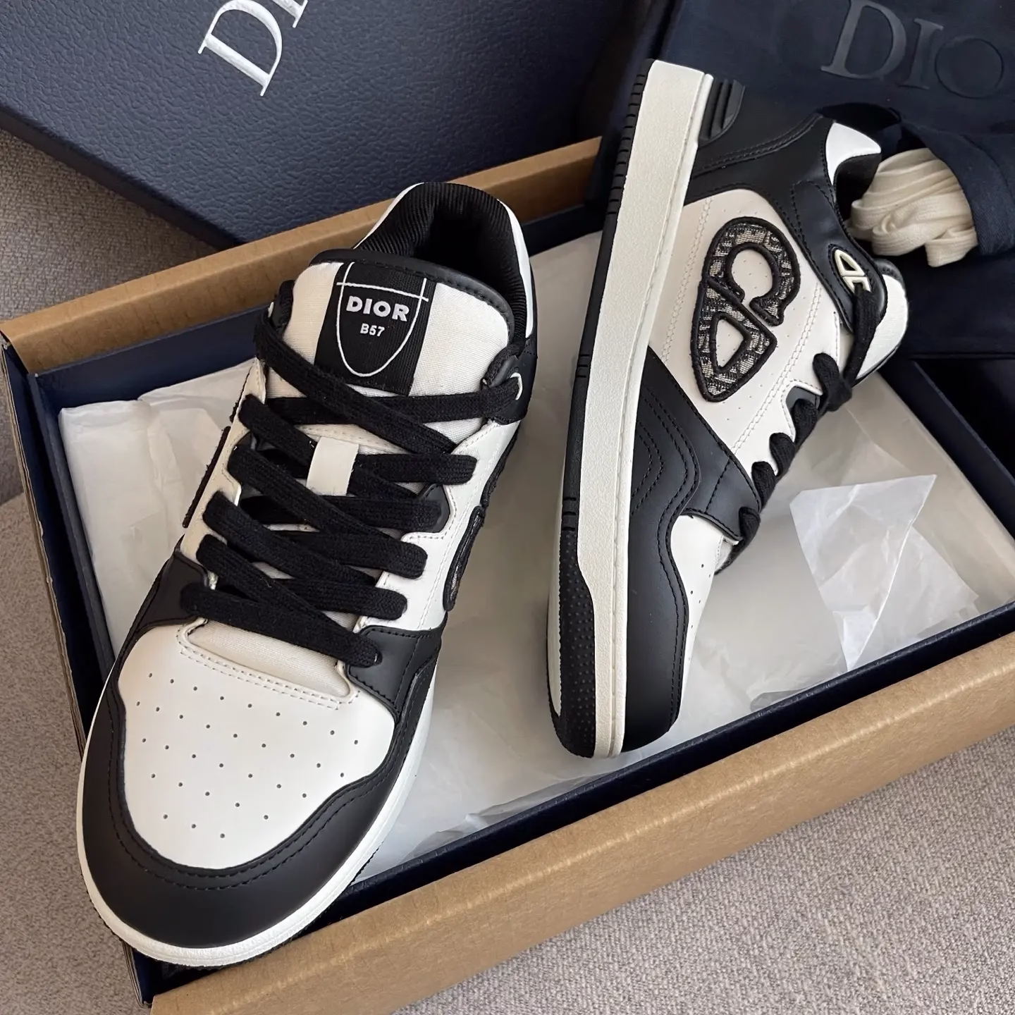 Reseller Grade Dior B57 Dribble Men's Low-Top Sneakers 25 Reseller Grade Dior B57 Dribble Men's Low-Top Sneakers (25)