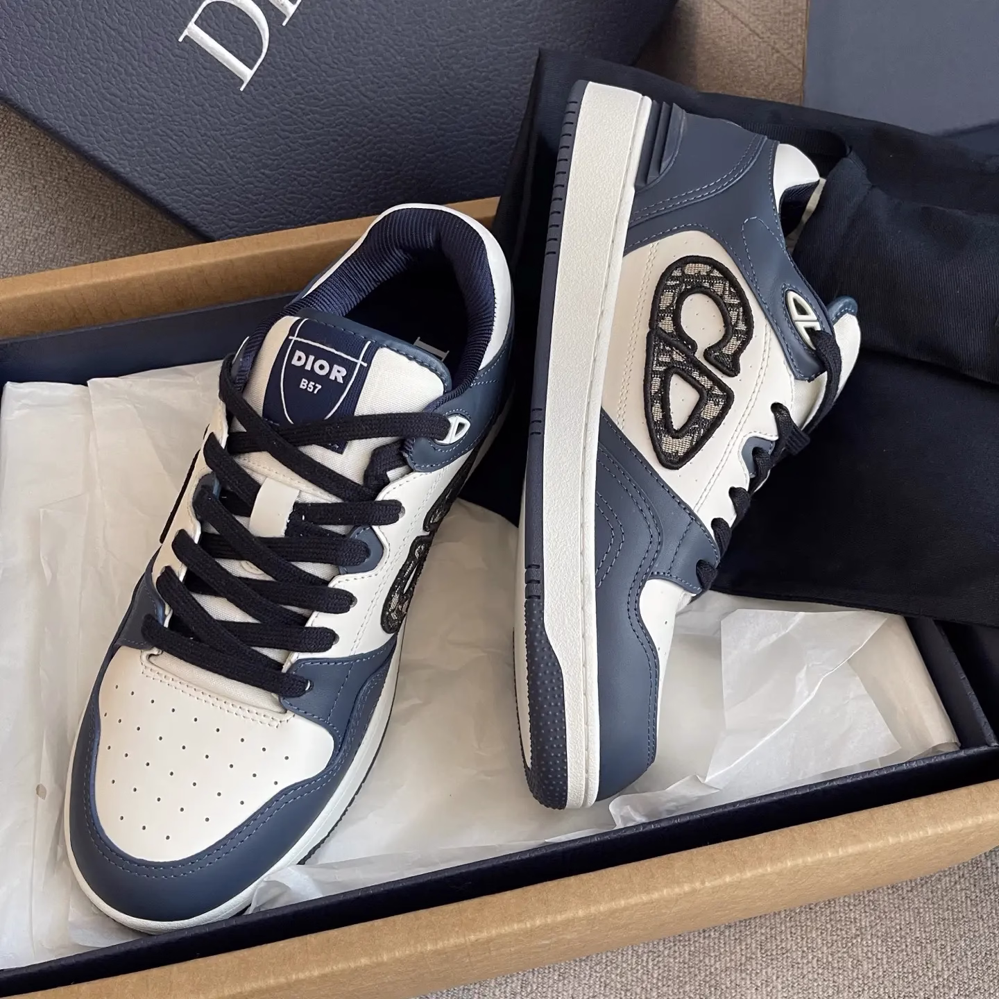 Reseller Grade Dior B57 Dribble Men's Low-Top Sneakers 43 Reseller Grade Dior B57 Dribble Men's Low-Top Sneakers (43)