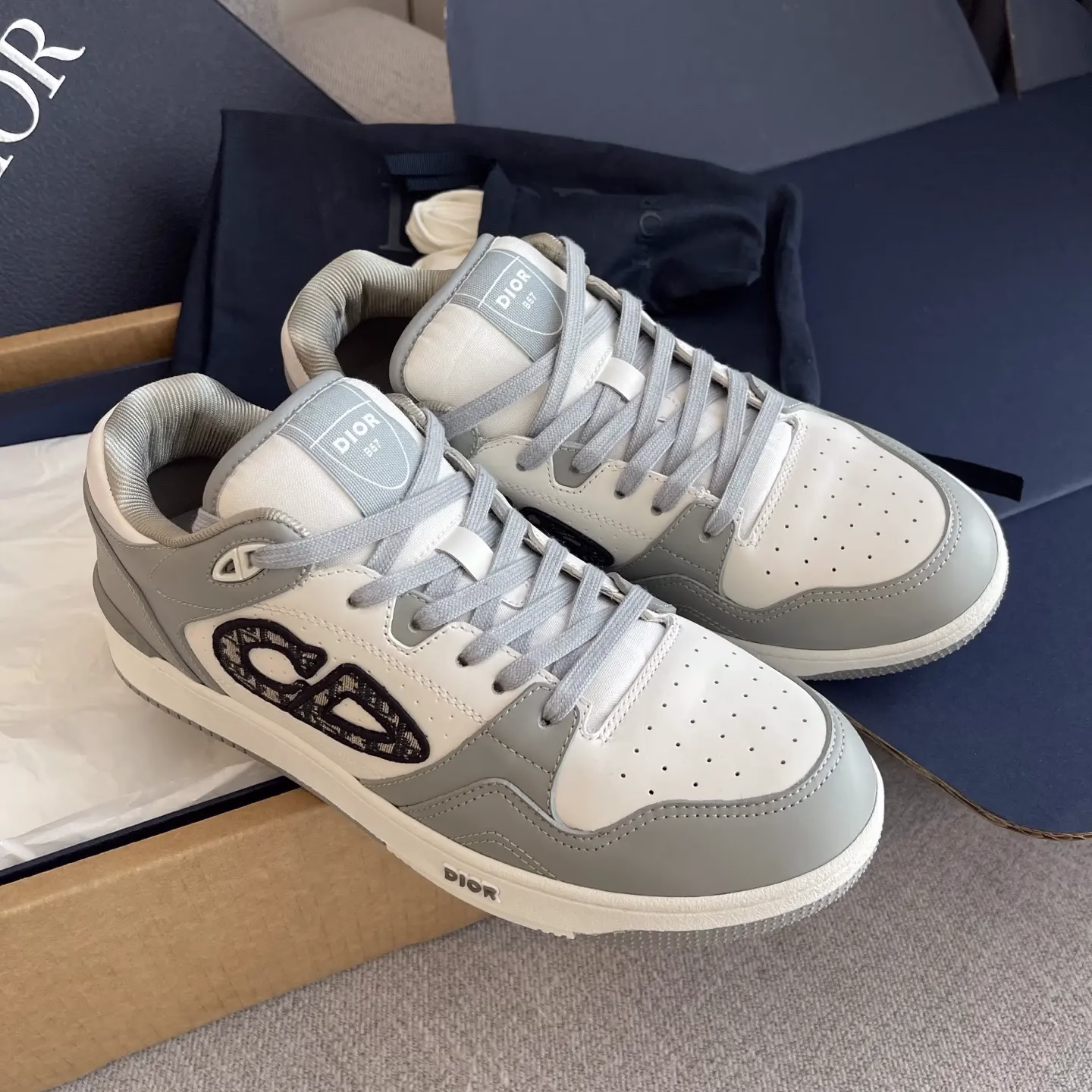 Reseller Grade Dior B57 Dribble Men's Low-Top Sneakers 49 Reseller Grade Dior B57 Dribble Men's Low-Top Sneakers (49)