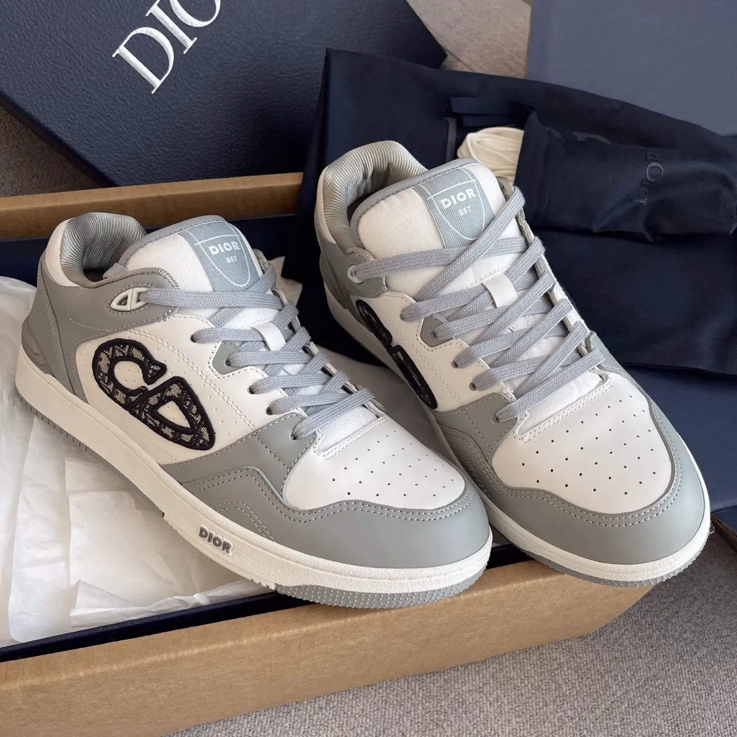 Reseller Grade Dior B57 Dribble Men's Low-Top Sneakers 51 Reseller Grade Dior B57 Dribble Men's Low-Top Sneakers (51)