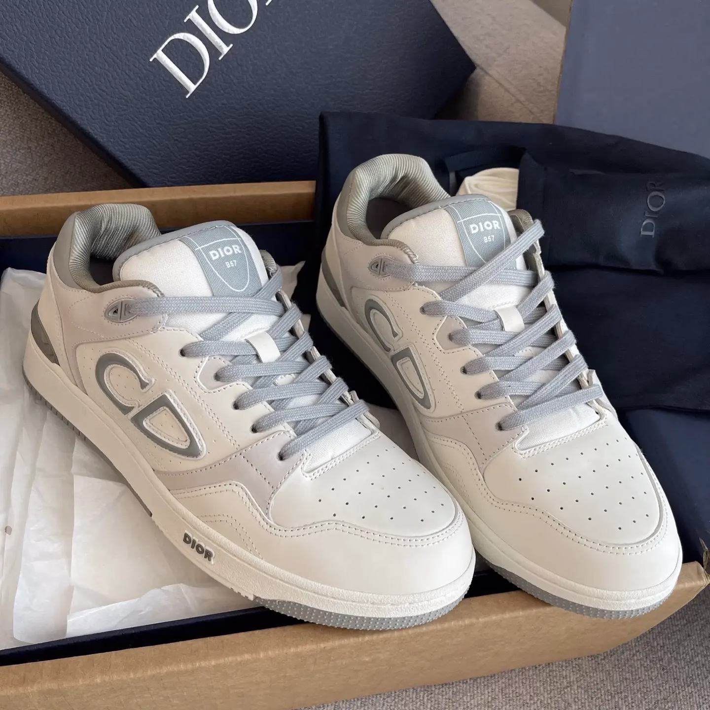 Reseller Grade Dior B57 Dribble Men's Low-Top Sneakers 60 Reseller Grade Dior B57 Dribble Men's Low-Top Sneakers (60)