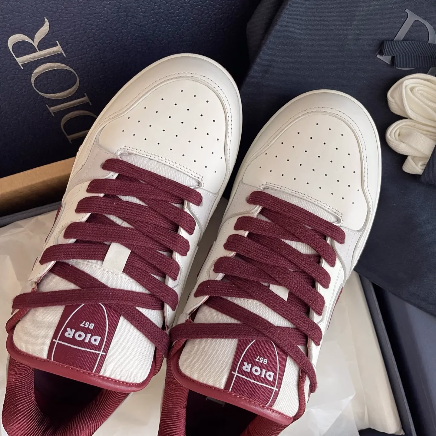 Reseller Grade Dior B57 Dribble Men's Low-Top Sneakers 72 Reseller Grade Dior B57 Dribble Men's Low-Top Sneakers (72)