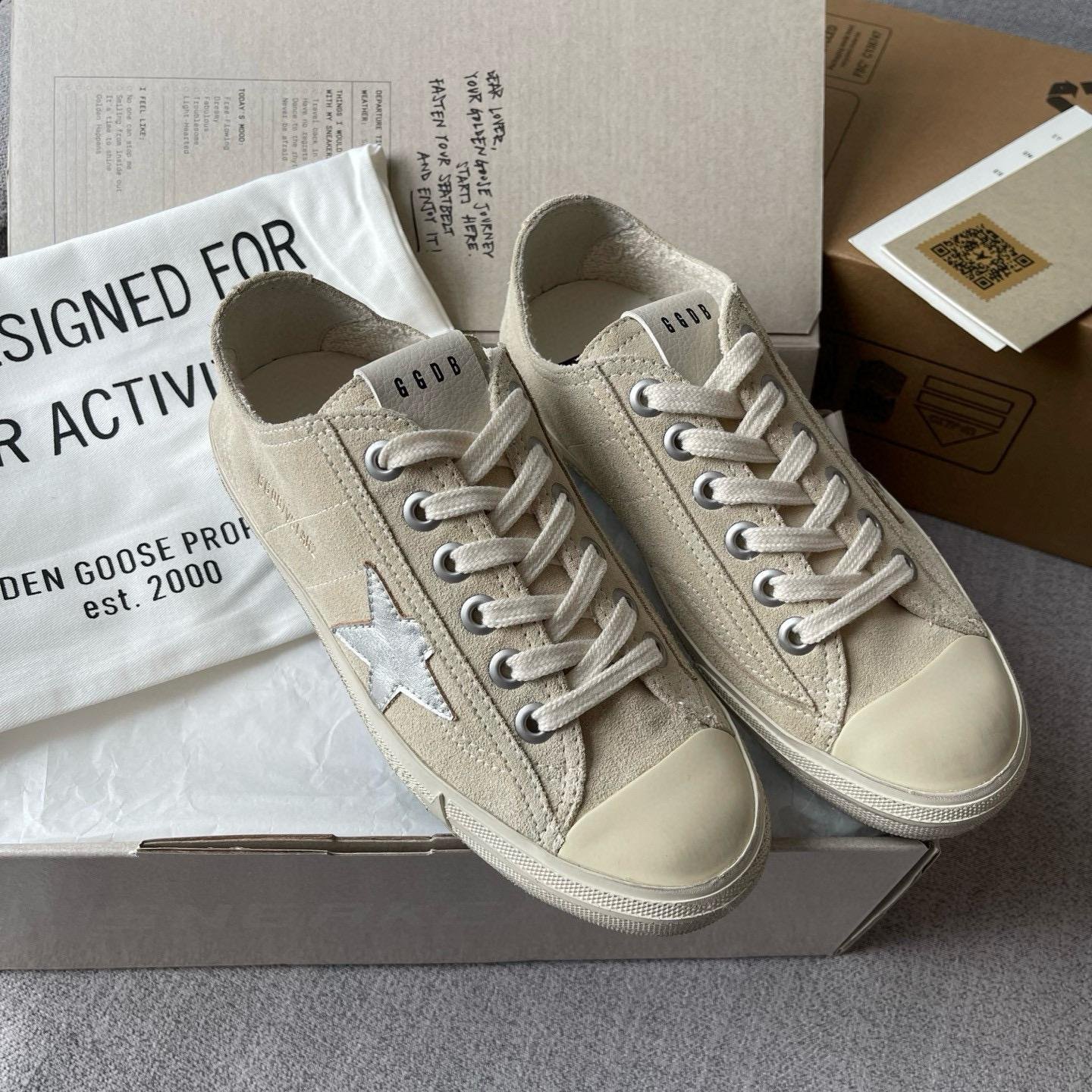 The Top Sneaker Replica Shoes 5 图片
