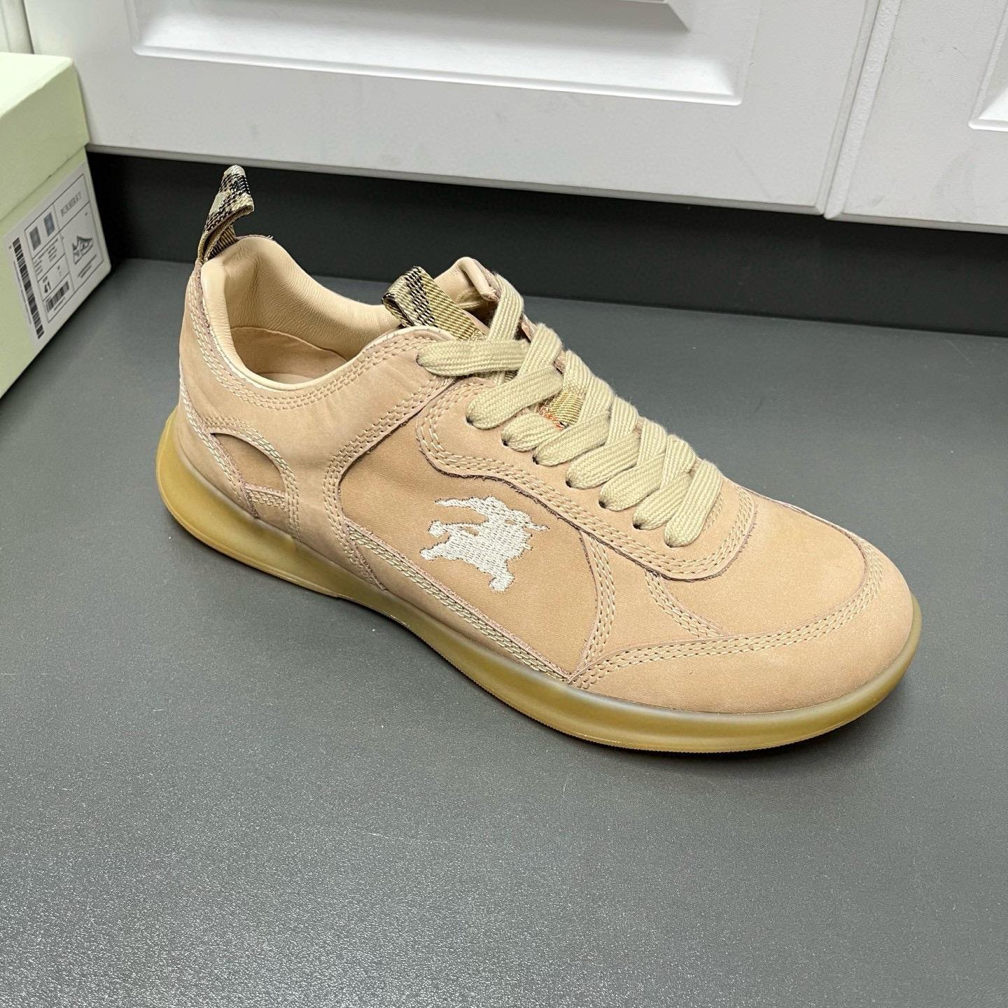 Replica Designer Shoes Suppliers 2 图片