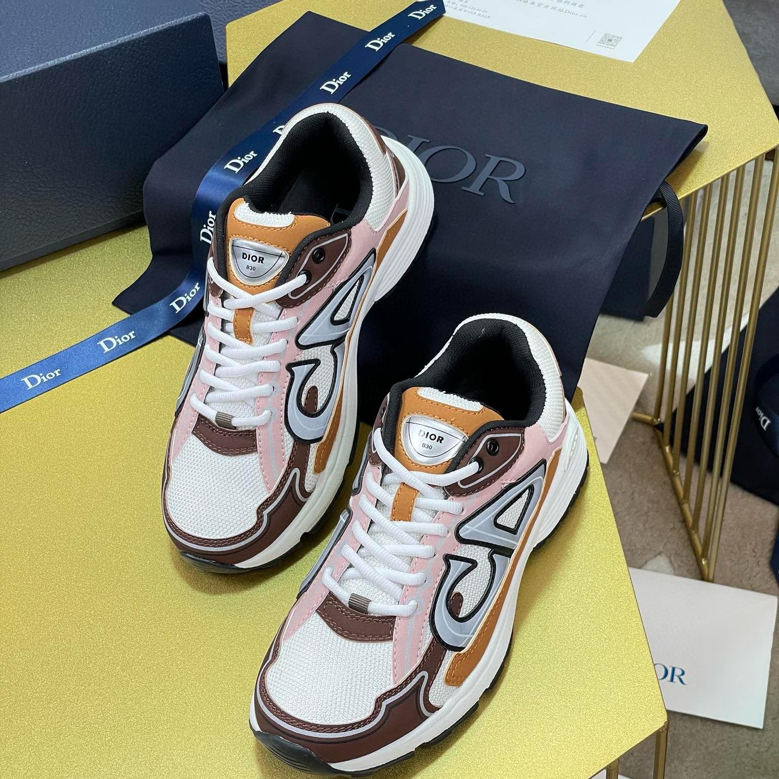 Replica Shoe Sites Free Shipping 5 图片