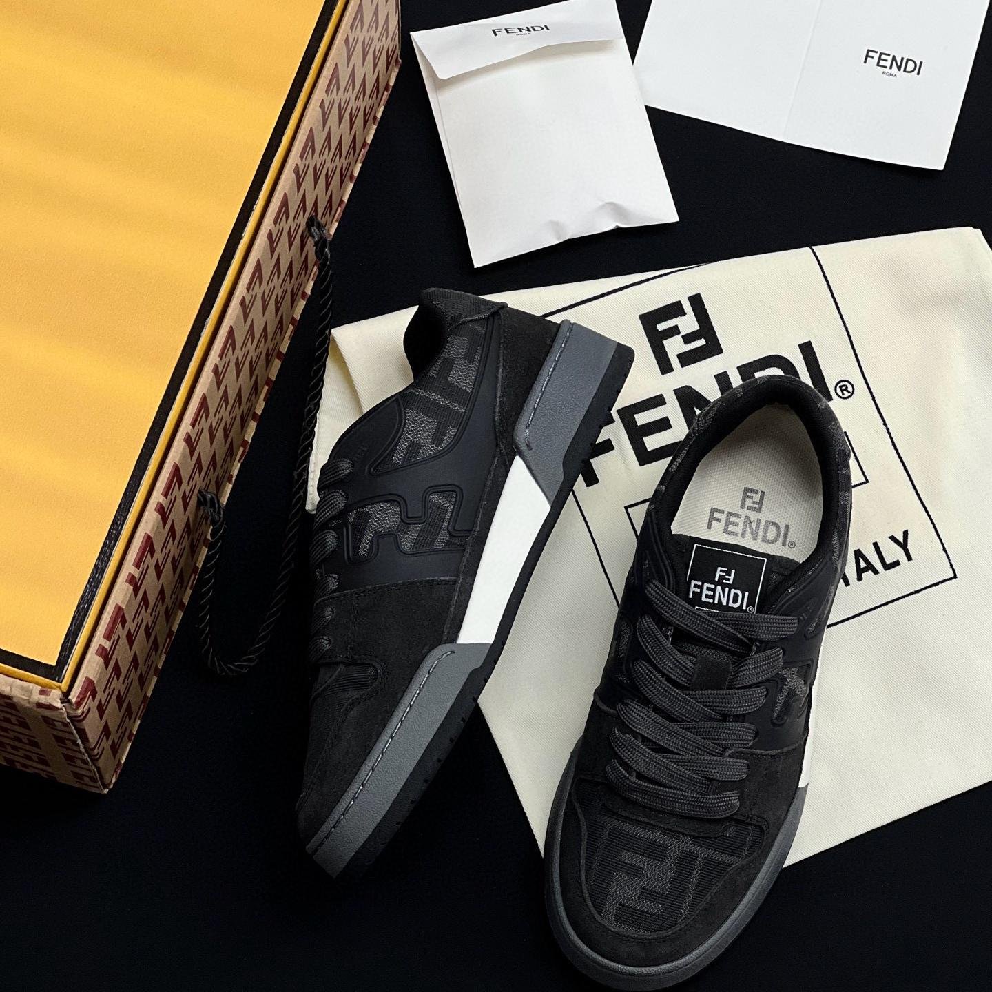 Replica Copy Shoes 2 图片
